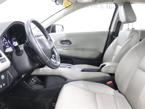 Used 2017 Honda HR-V EX-L image 9