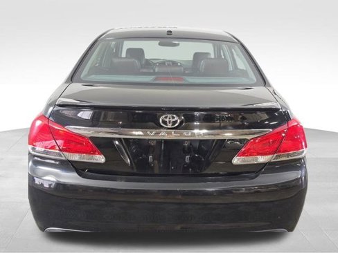 Used 2011 Toyota Avalon Limited image 15