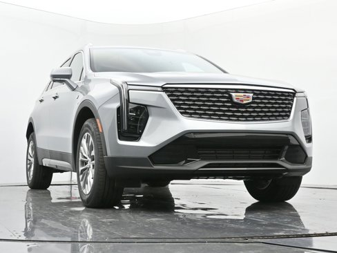 New 2025 Cadillac XT4 Premium Luxury w/ Cold Weather Package image 22