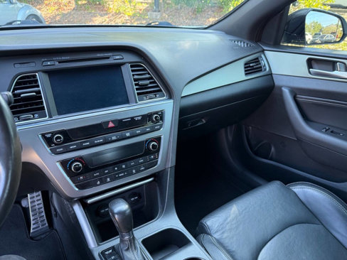 Used 2016 Hyundai Sonata Limited 2.0T image 6