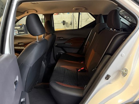 Used 2024 Nissan Kicks SR w/ Interior Electronics Package image 16