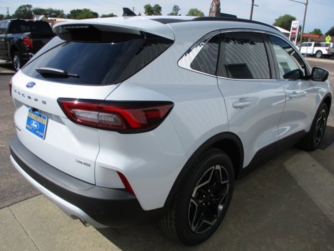 New 2025 Ford Escape Platinum w/ Premium Technology Package image 5