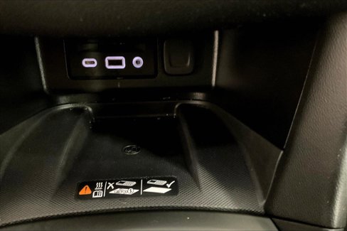 Used 2021 Chevrolet Equinox Premier image 32