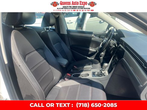 Used 2020 Volkswagen Passat 2.0T SE image 9