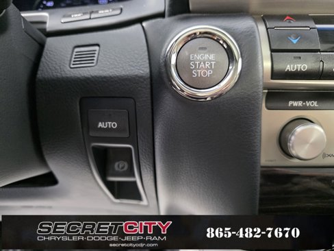 Used 2015 Lexus LS 460 AWD image 19