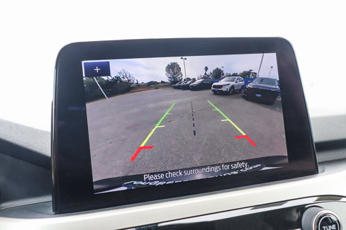 Used 2022 Ford Escape SE image 25