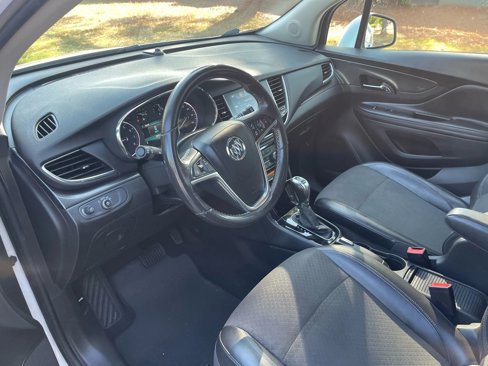Used 2018 Buick Encore Preferred image 11