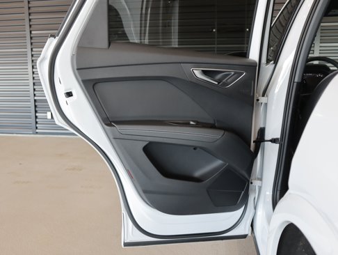 Certified 2023 Audi Q4 e-tron Premium Plus image 30