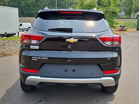 Used 2023 Chevrolet TrailBlazer LT w/ Convenience Package image 5