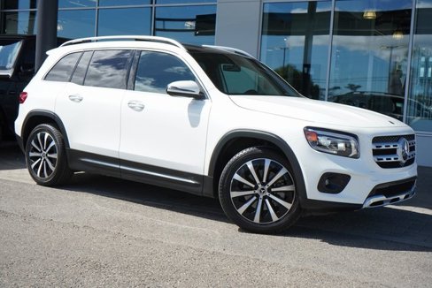 Used 2022 Mercedes-Benz GLB 250 4MATIC image 1