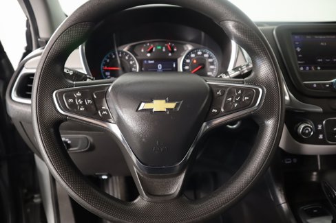 Used 2023 Chevrolet Equinox LT image 3