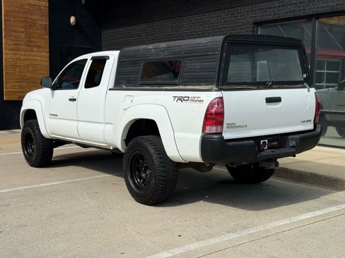Used 2005 Toyota Tacoma 4x4 Access Cab w/ SR5 Pkg #3 image 15