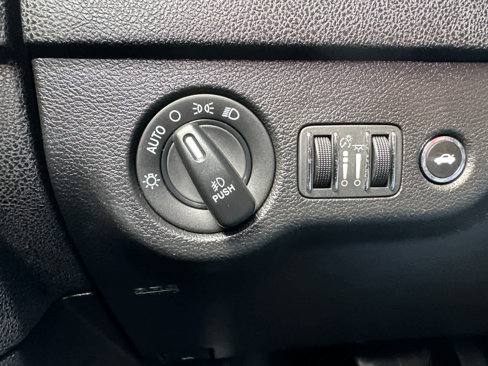 Used 2019 Dodge Charger GT image 24