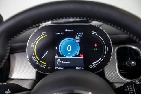 Used 2023 MINI Cooper SE image 23