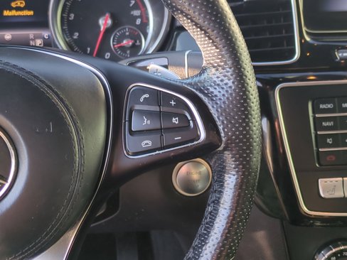 Used 2018 Mercedes-Benz GLS 550 4MATIC image 19