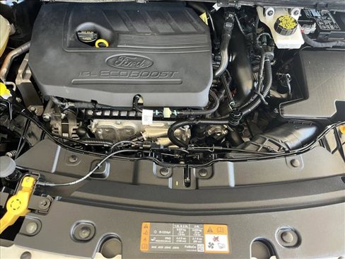 Used 2018 Ford Escape SEL image 16