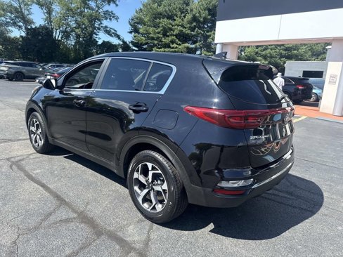 Used 2022 Kia Sportage LX image 3
