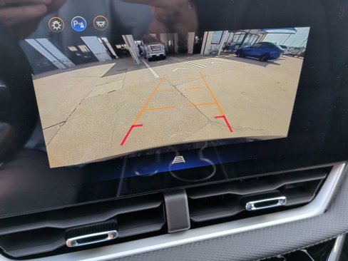 New 2026 Chevrolet Equinox LT w/ Convenience Package II image 23