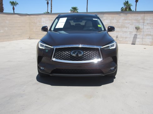 Used 2020 INFINITI QX50 Luxe w/ Navigation Package image 3