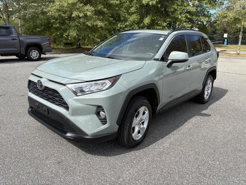 Used 2021 Toyota RAV4 XLE w/ Convenience Package image 3