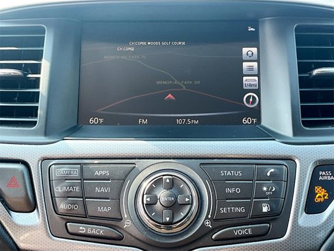 Certified 2020 Nissan Pathfinder SL image 11