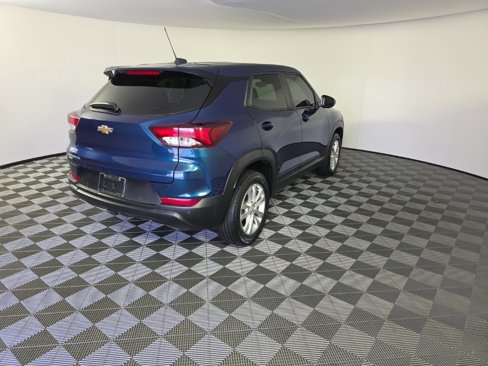Used 2021 Chevrolet TrailBlazer LS image 5