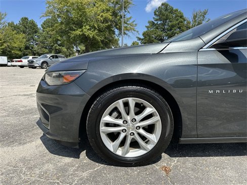 Used 2016 Chevrolet Malibu LT image 10