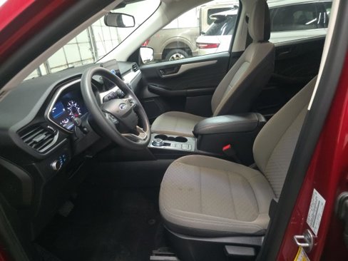Used 2022 Ford Escape SE w/ SE Sport Appearance Package image 15