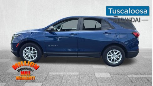 Used 2022 Chevrolet Equinox LS w/ LS Convenience Package image 5
