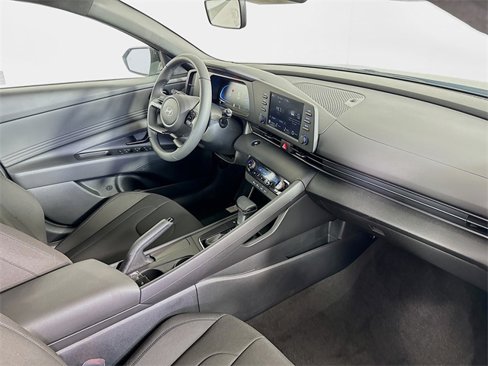 New 2025 Hyundai Elantra Sport image 21