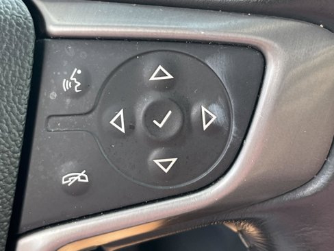 Used 2019 GMC Acadia SLT image 6