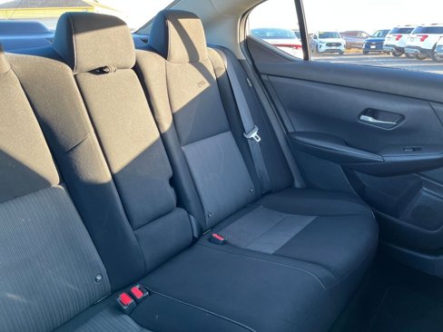 Used 2021 Nissan Sentra SV image 35