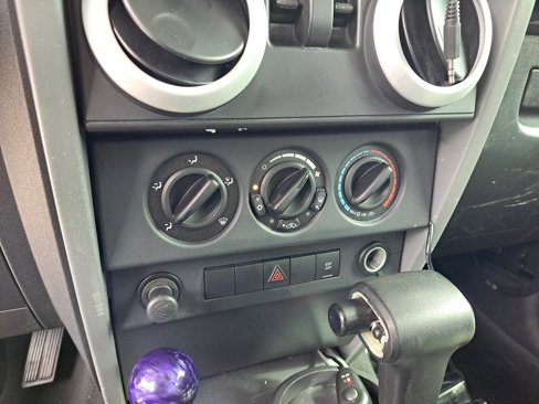 Used 2008 Jeep Wrangler Sahara w/ PWR Convenience Group image 13