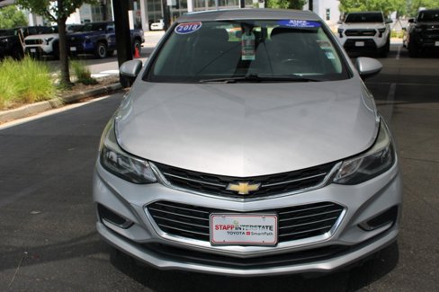 Used 2018 Chevrolet Cruze Premier image 8
