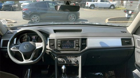 Used 2021 Volkswagen Atlas S image 37