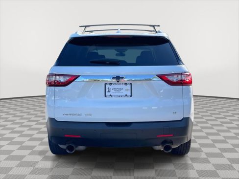 Used 2018 Chevrolet Traverse LT w/ LPO, 'HIT The Road' Package image 6