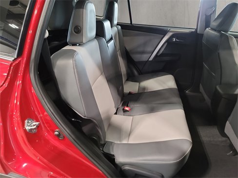 Used 2015 Toyota RAV4 Limited image 20