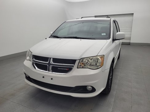 Used 2017 Dodge Grand Caravan SXT image 15