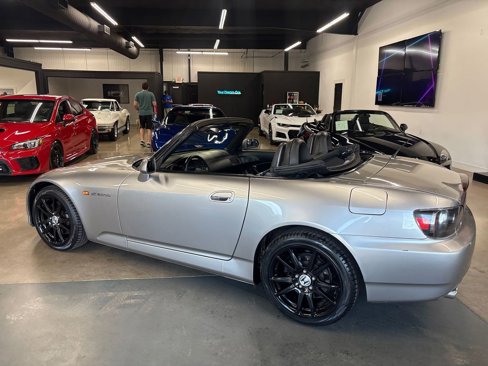 Used 2005 Honda S2000 image 8