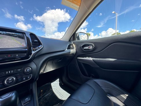 Certified 2022 Jeep Cherokee Limited image 27