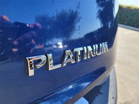 Used 2021 Nissan Rogue Platinum image 29