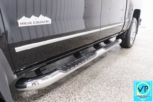 Used 2018 Chevrolet Silverado 1500 High Country image 44