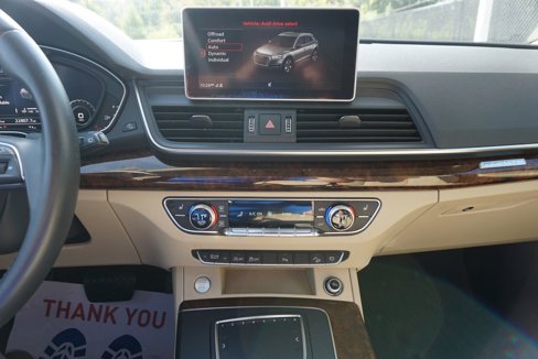Used 2018 Audi Q5 2.0T Premium Plus w/ Premium Plus Package image 34