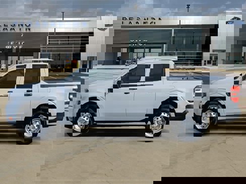 New 2025 Ford Maverick XL image 2