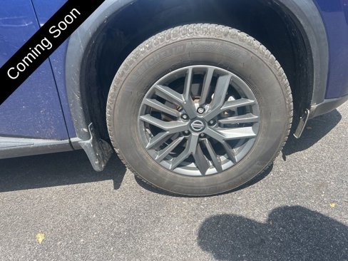 Used 2021 Nissan Rogue S image 45