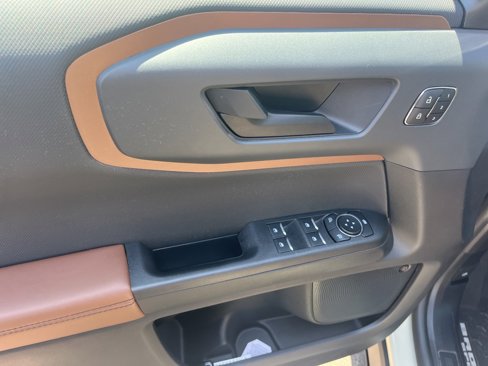 Used 2024 Ford Bronco Sport Outer Banks w/ Tech Package image 10