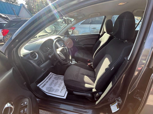 Used 2015 Nissan Versa SV image 6