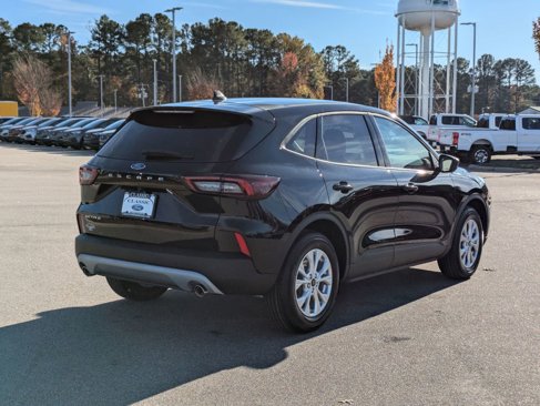 New 2025 Ford Escape Active image 5