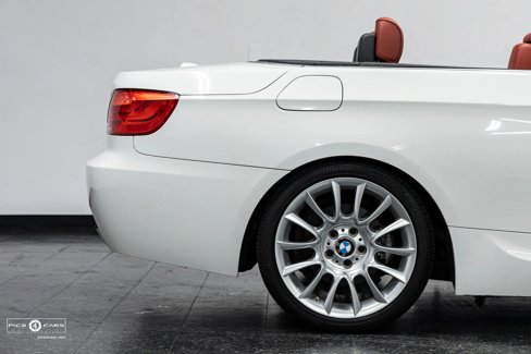 Used 2013 BMW 328i Convertible image 19