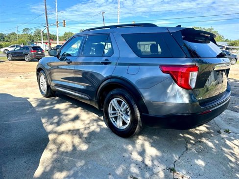 Used 2023 Ford Explorer XLT image 6